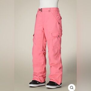 686 Women’s Insulated Cargo snow pants